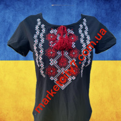 Вишиті  чорні футболки...