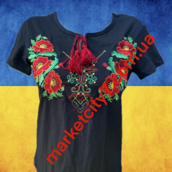 Вишиті  чорні футболки...